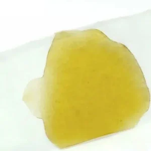 PLATINUM BUBBA KUSH – ROLLING UP SHATTER 1G